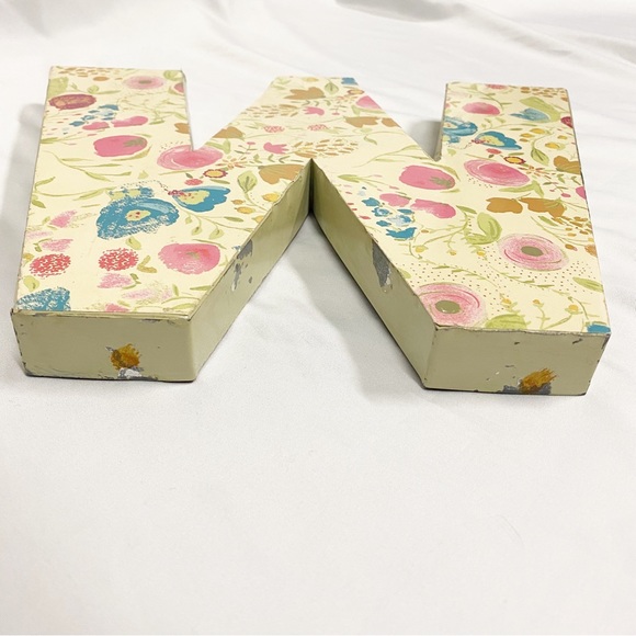 Shabby Chic Floral Metal W - Picture 3 of 10